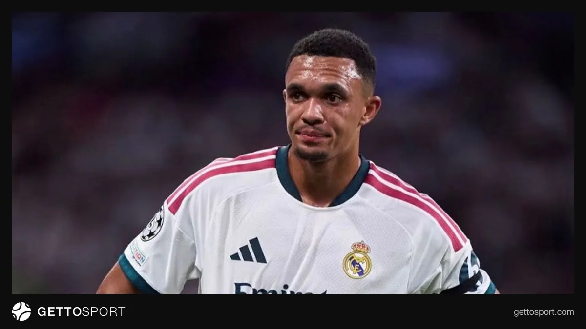 Trent Aleksander-Arnold Real Madrid forması ilə meydanda