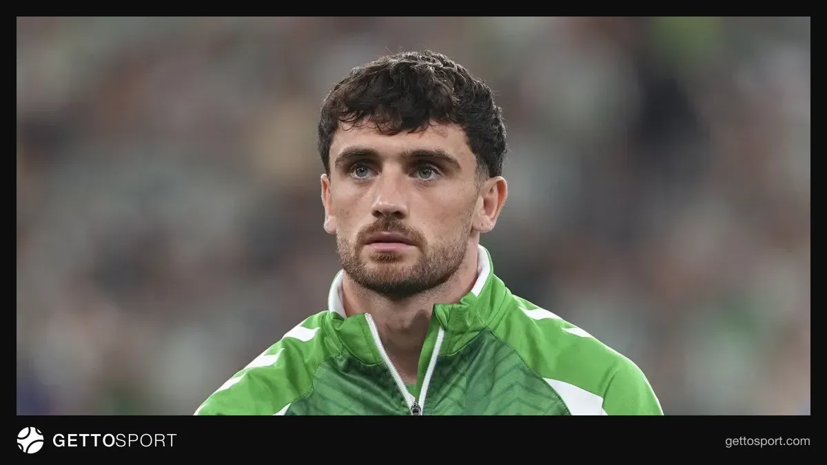 Troy Perrott Betis forması ilə meydanda