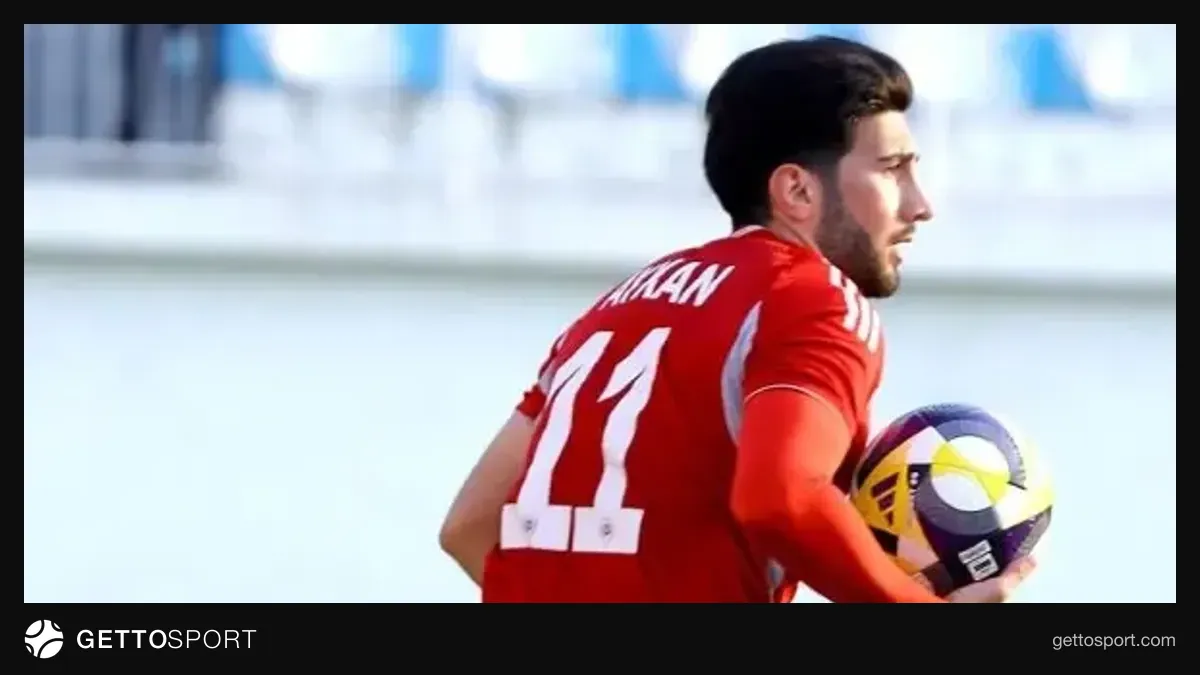Tural Bayramlı MOİK forması ilə məşqdə