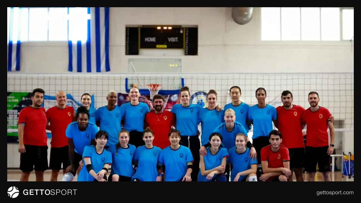 Tovuz Olimpiya İdman Kompleksində voleybol matçı üçün hazırlıq və azarkeşlər