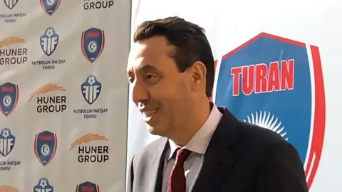Turan Tovuz loqosu və ya klubun stadionu