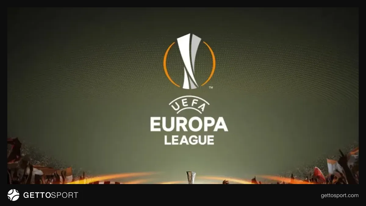 Stadionda UEFA Avropa Liqası lövhəsi və oyunçuların siluetləri