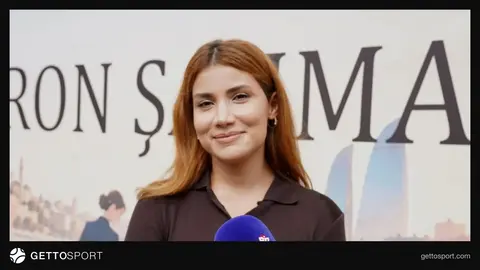 Ülviyyə Fətəliyeva gənc şahmatçılarla tədbirdə çıxış edir