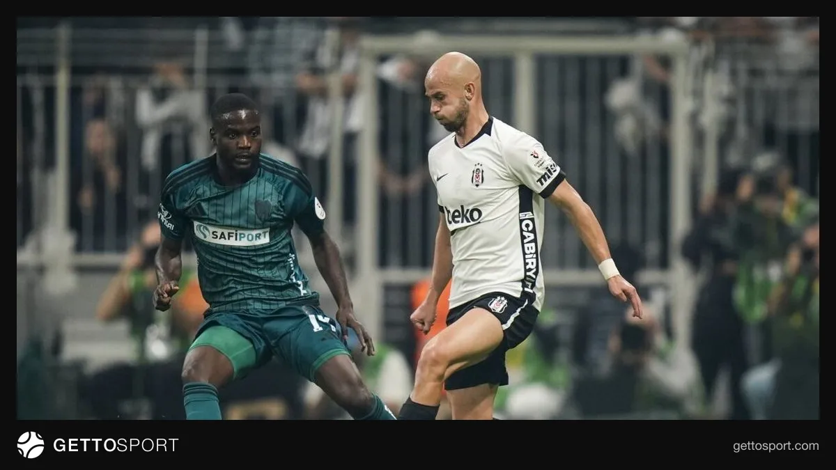 Beşiktaş formasıyla Vaclav Cerny sakatlık sonrası kenara alınıyor