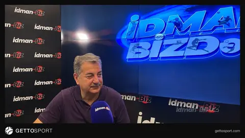 Vaqif Sadıqov mətbuat konfransında çıxış edir