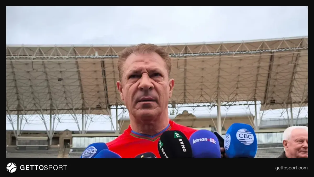 Vəli Qasımov Tofiq Bəhramov adına Respublika Stadionunda veteranlarla