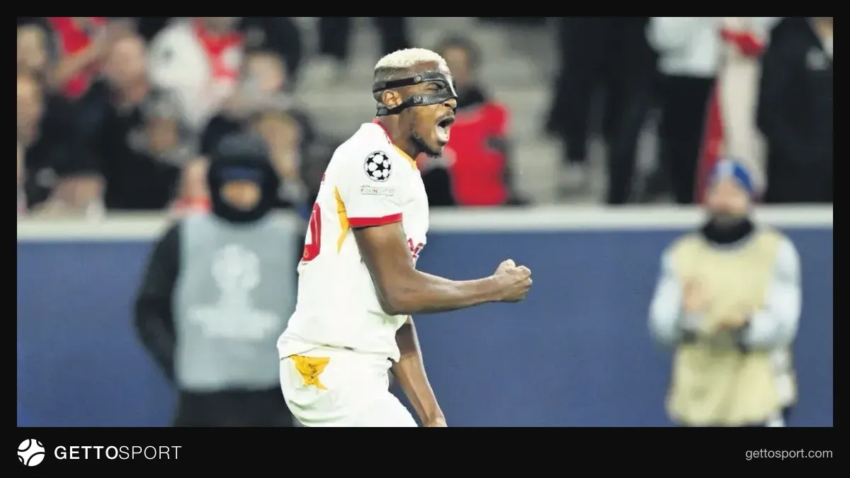Victor Osimhen gol sevinci sırasında