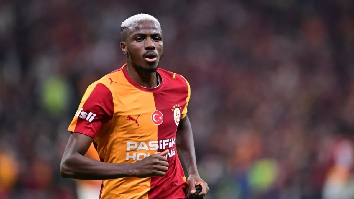 Victor Osimhen Galatasaray formasıyla gol sevinci yaşarken
