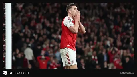 Viktor Dyokereş Arsenal formasında meydanda