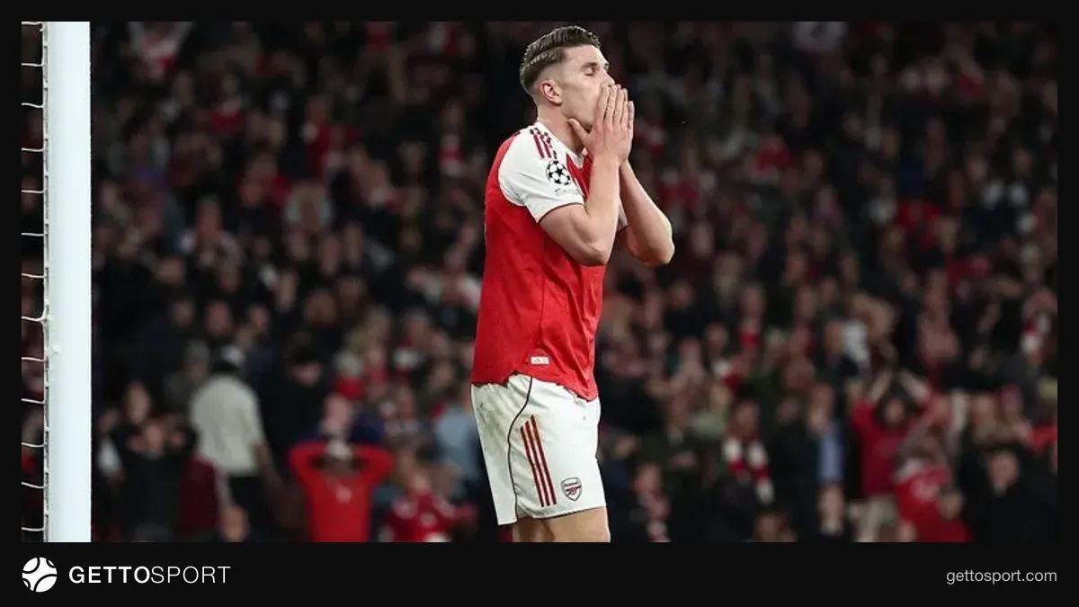 Viktor Dyokereş Arsenal formasında meydanda