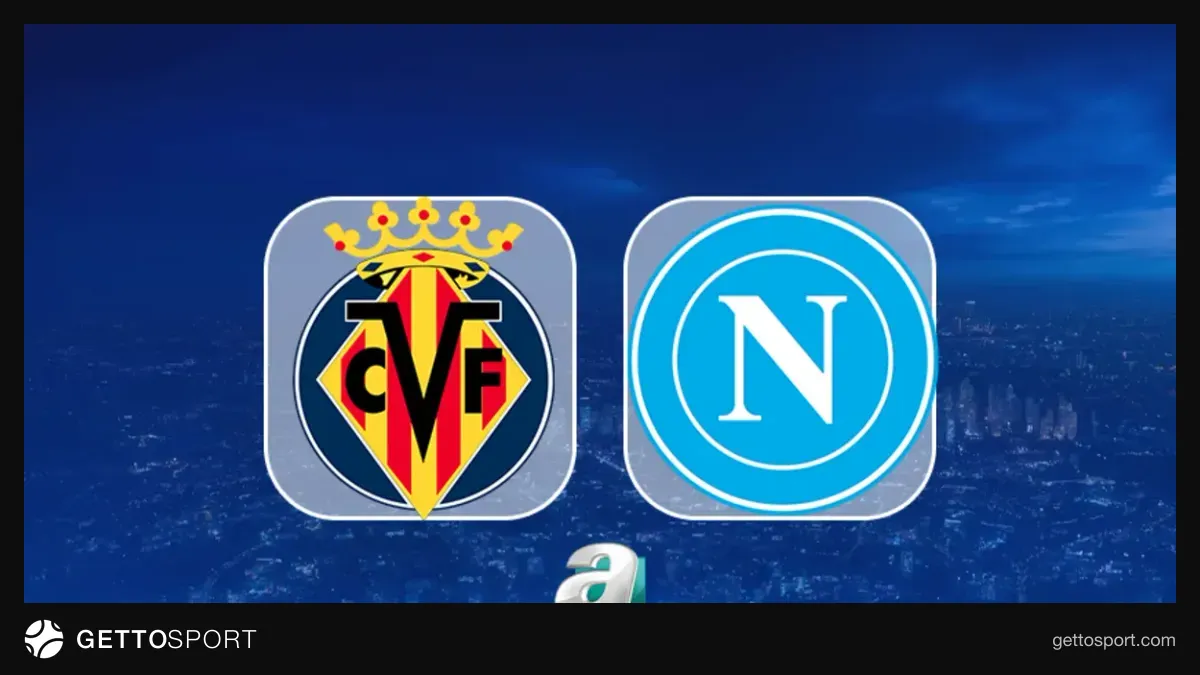 Estadio de la Cerámica'da Villarreal ve Napoli formalarıyla futbolcular