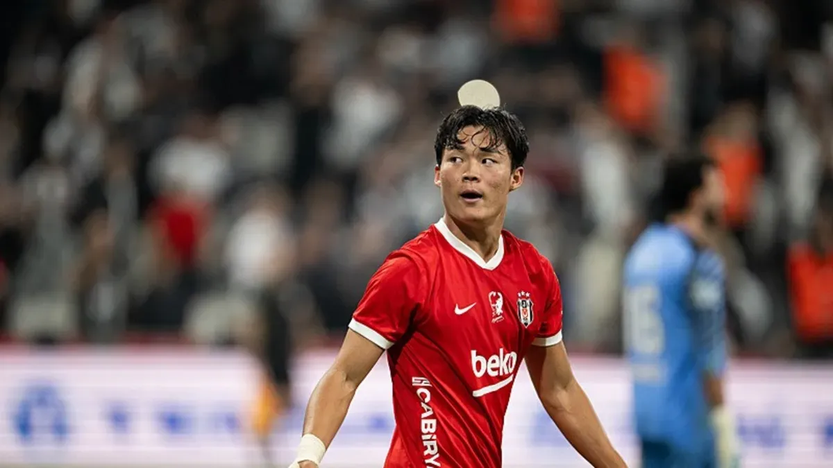 Vincenzo Italiano ve saha kenarında düşündüğü çift forvet tercihiyle Vlahovic ve Hyeon-Gyu Oh