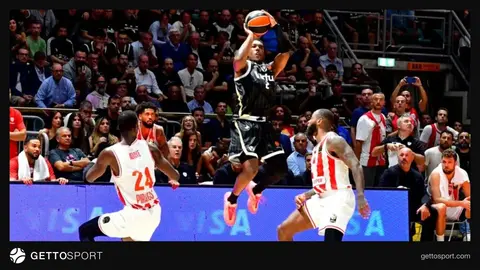 Virtus Kosta Bolonya basketbolçuları oyunda əzmkarlıq nümayiş etdirir