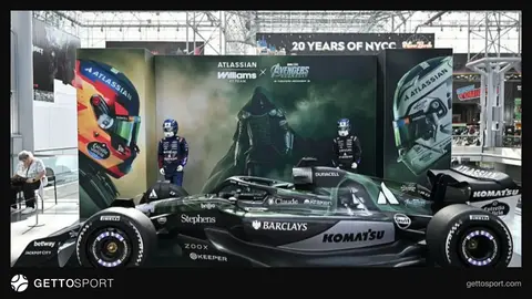 Williams FW48 bolidi Doktor Dum dizaynında New York Comic Con-da