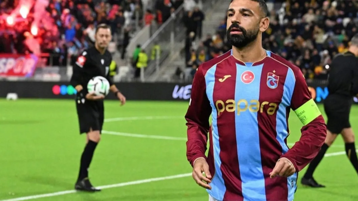 Wouter Vrancken maç sonrası basın açıklaması yaparken