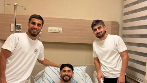 Turan Tovuz formasında Xəyal Nəcəfov meydanda yürüyür