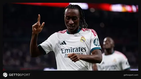 Yan Diomande qolu sevinclə qeyd edir Santiago Bernabeu stadionunda
