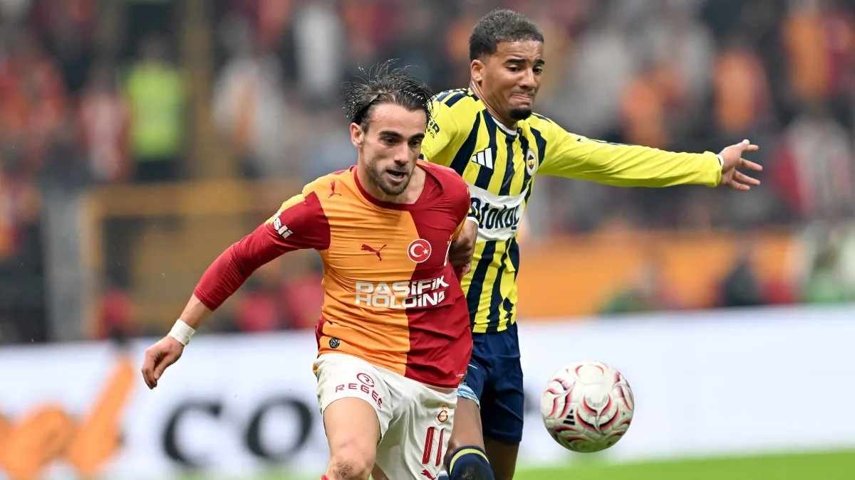 Galatasaraylı futbolcu Yunus Akgün maç sonrasında açıklamalarda bulunurken