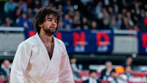 PSJ judo klubu və Zelim Tçkayevin təbrikini əks etdirən tövsiyəvi şəkil