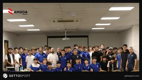 AMADA nümayəndəsinin Zirə klubunda antidopinq seminarı zamanı danışığı