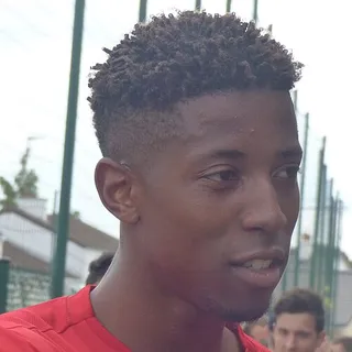 Simon Banza